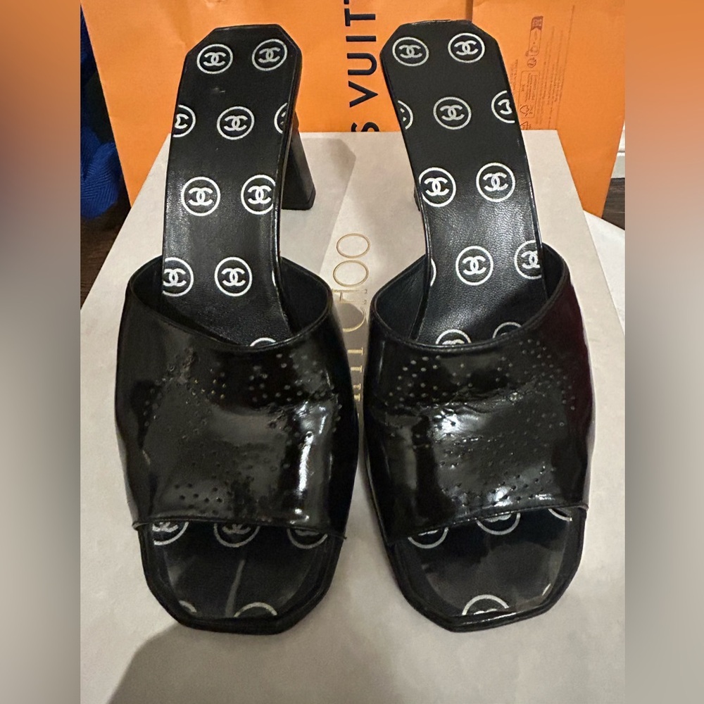 Authentic Channel Chic Black Women's Heels